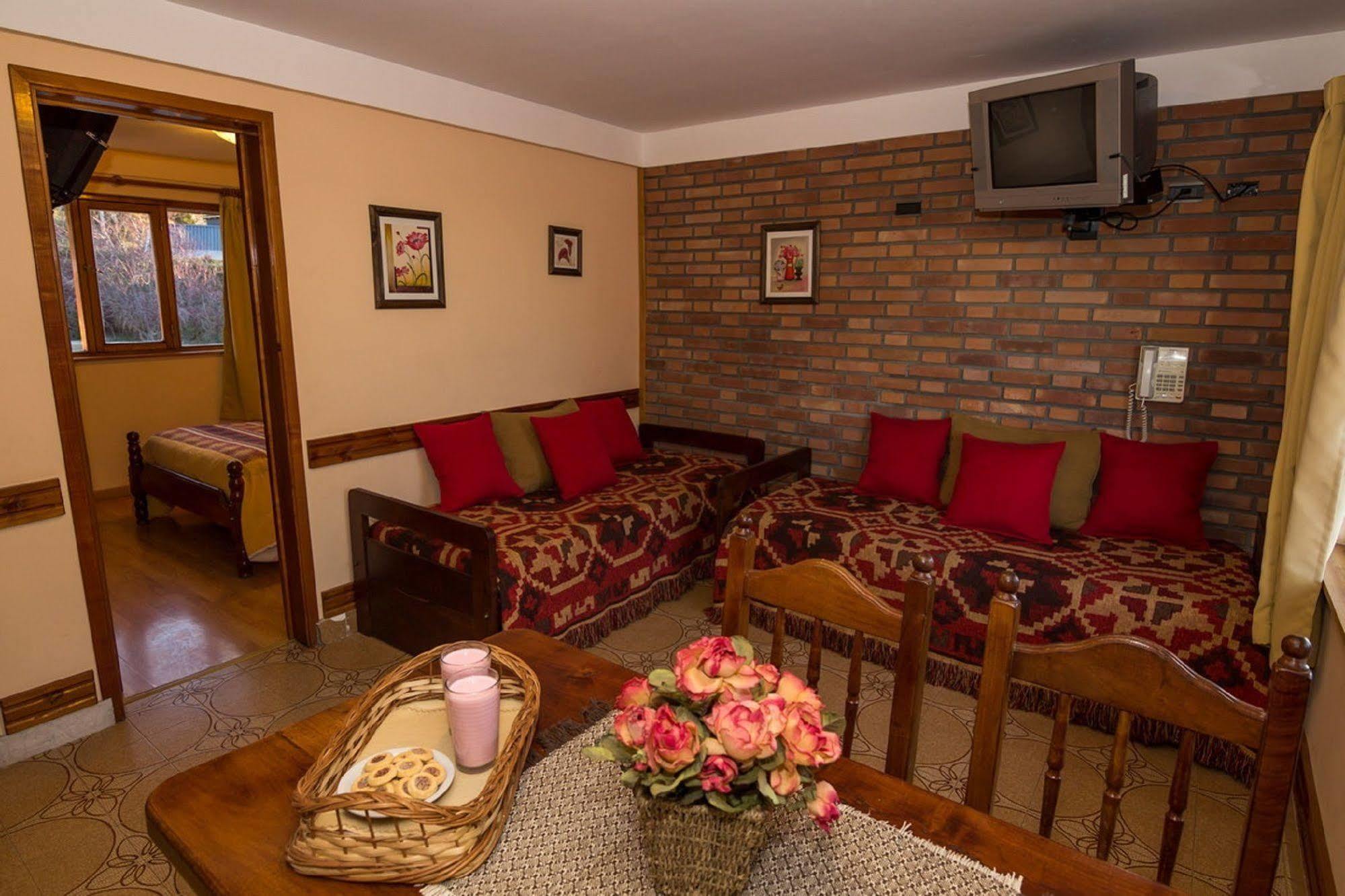 Hotel Lejano Nahuel San Carlos de Bariloche Exteriér fotografie